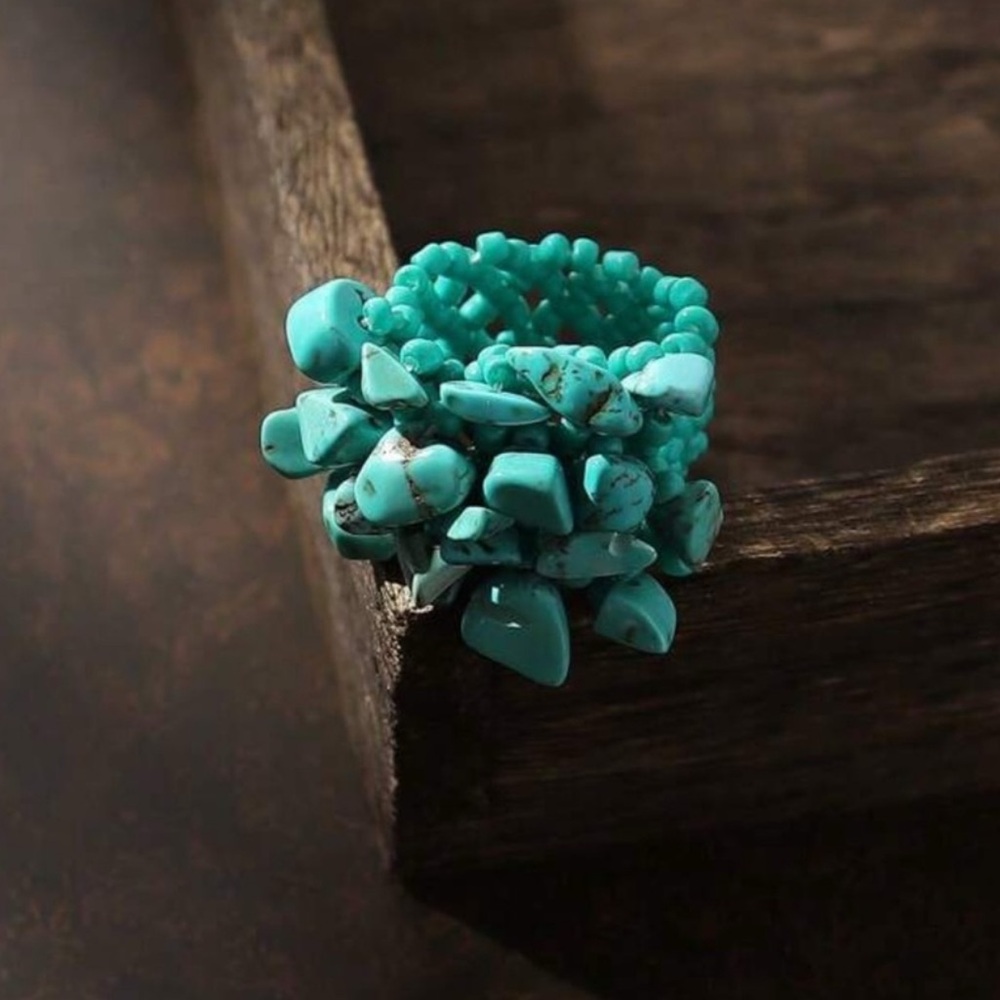 Turquoise Gemstone Cluster Ring - image 2